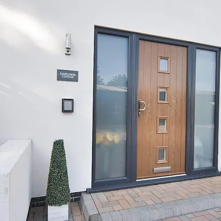 Ferienhaus Hoxne - Sunflower With Private Hot Tub York